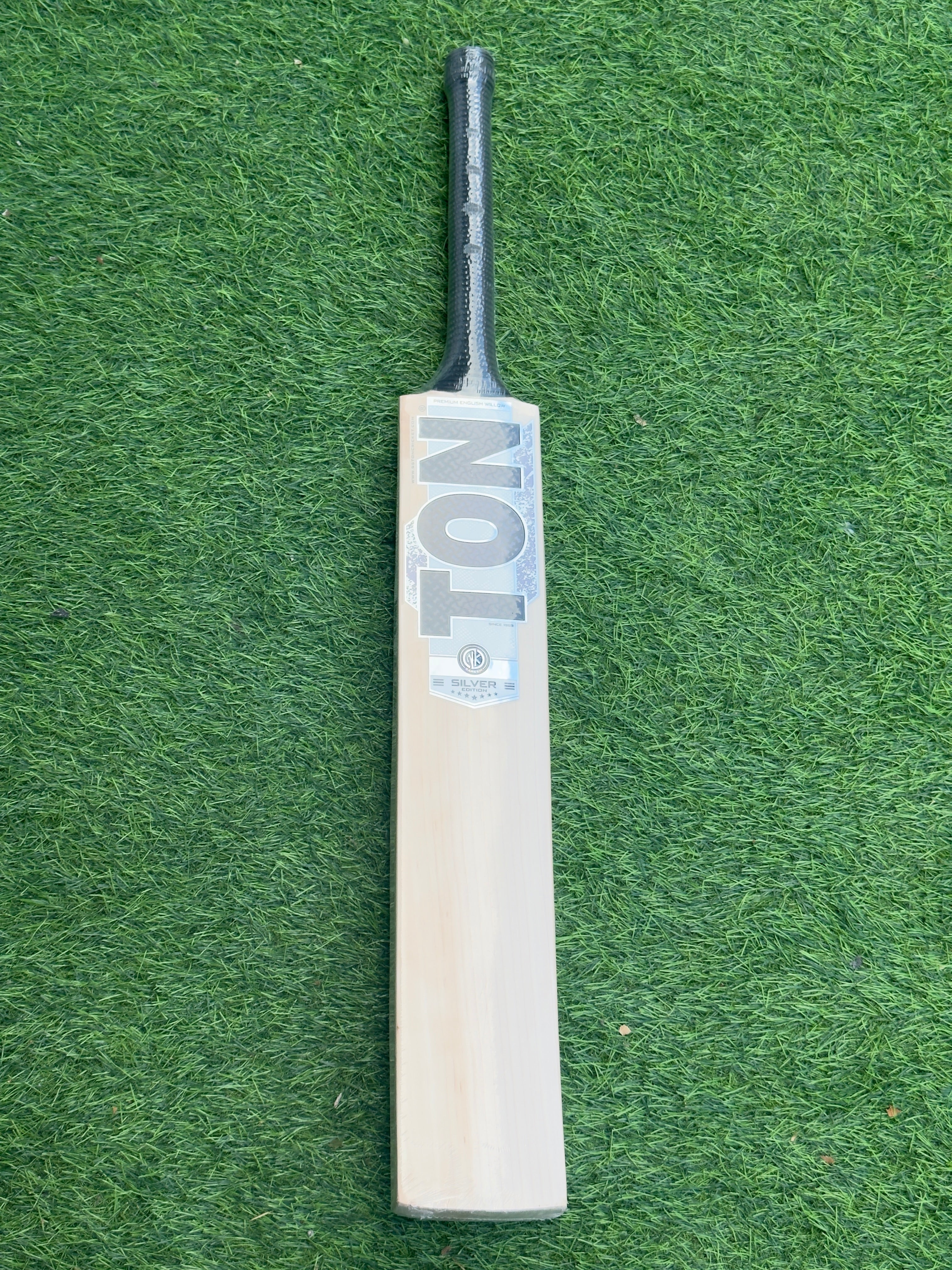 TON Silver Edition Cricket Bat