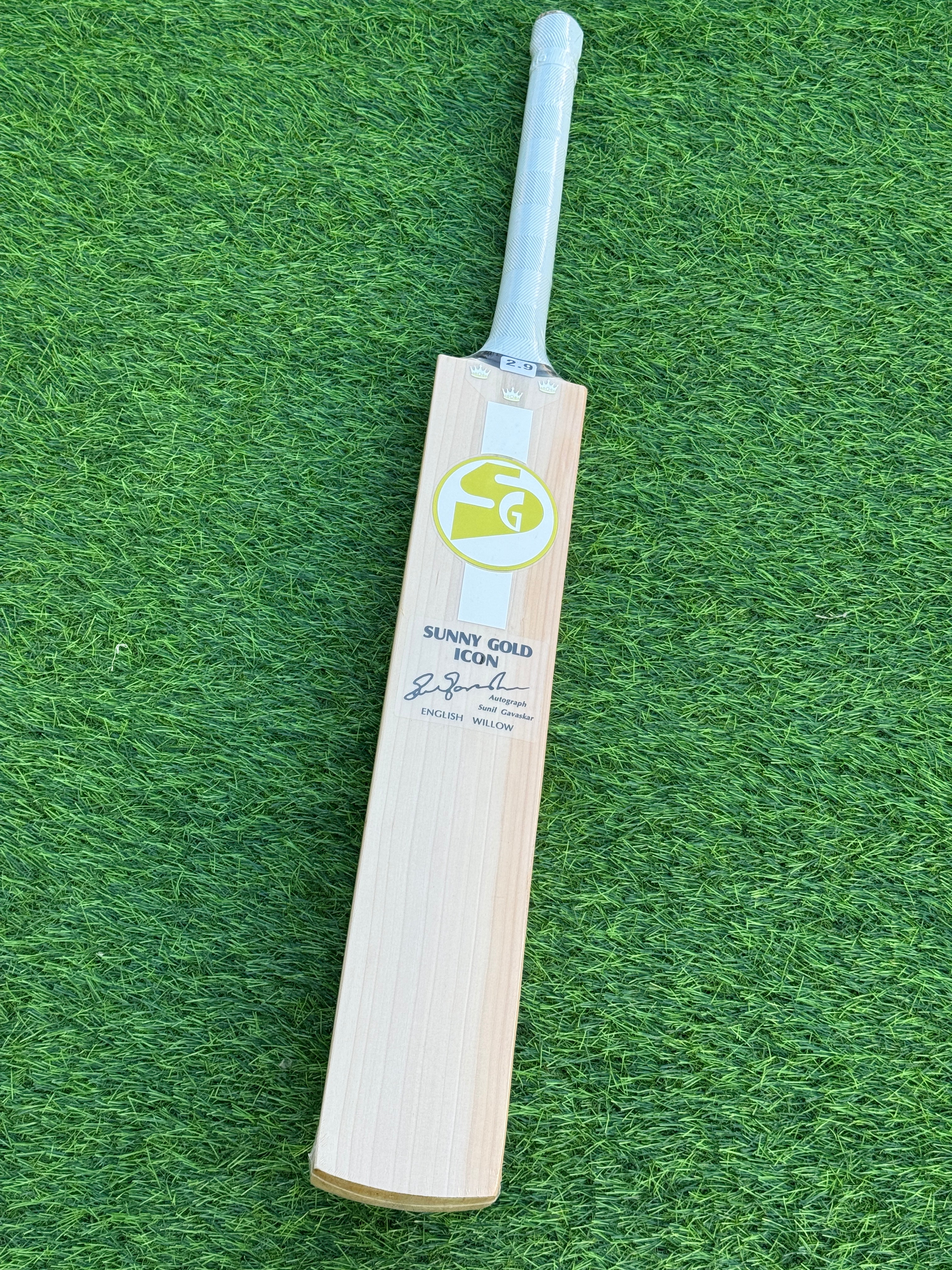 SG Sunny Gold Icon Cricket Bat
