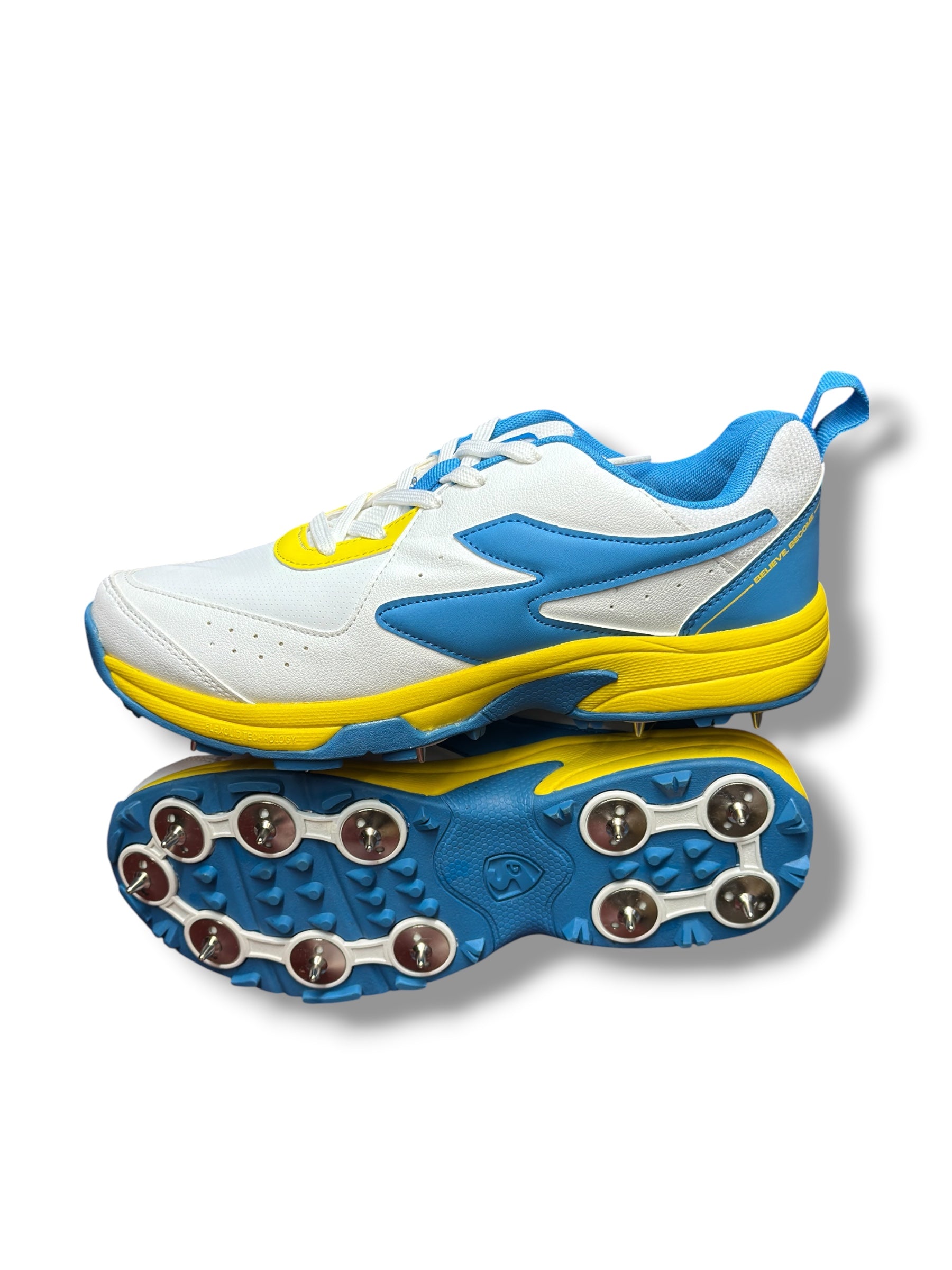 SG Savage Cricket Spikes
