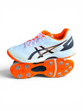 ASICS 350 NOT OUT Cricket Spikes