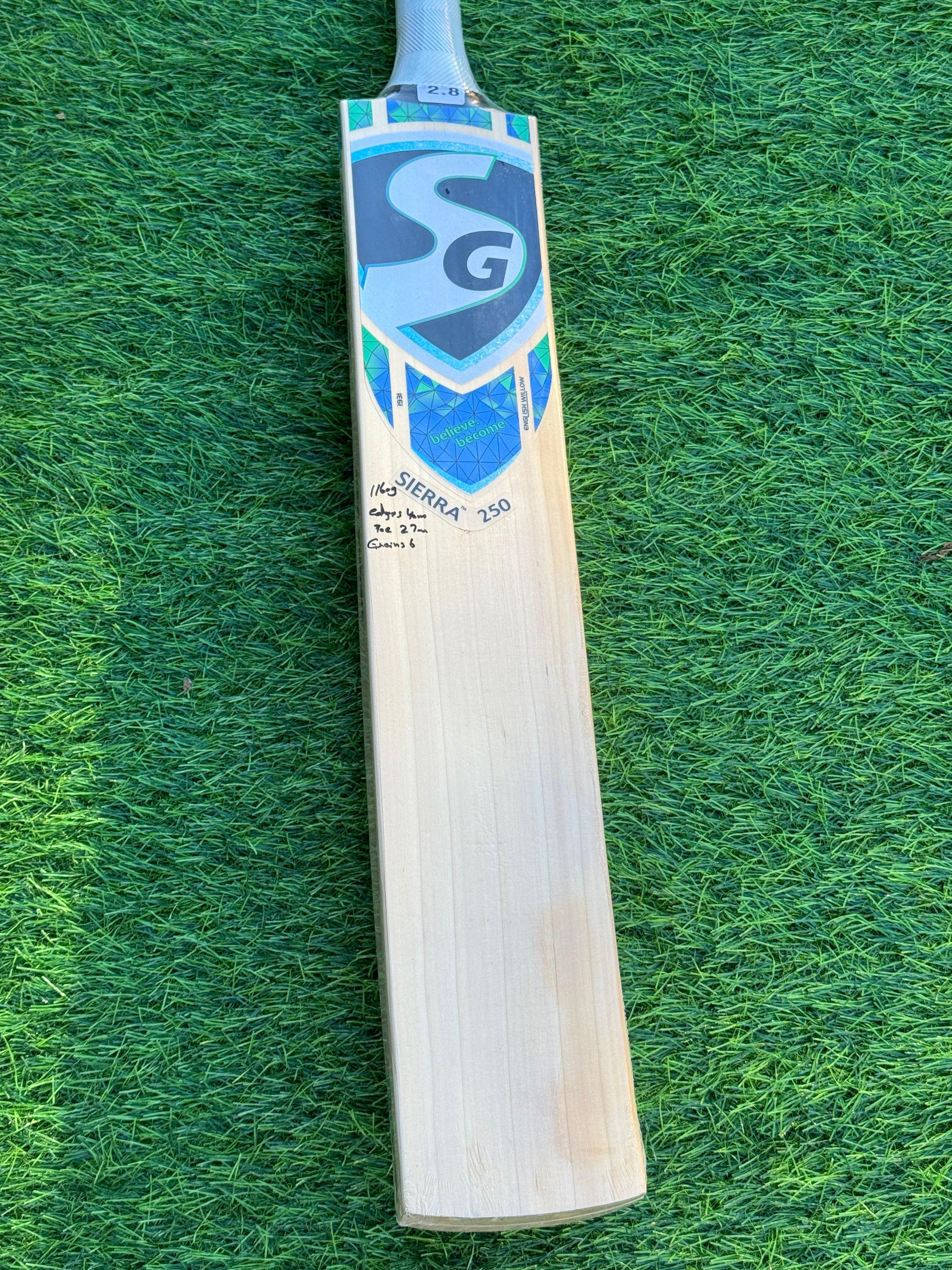 SG Sierra 250 English Willow Cricket Bat