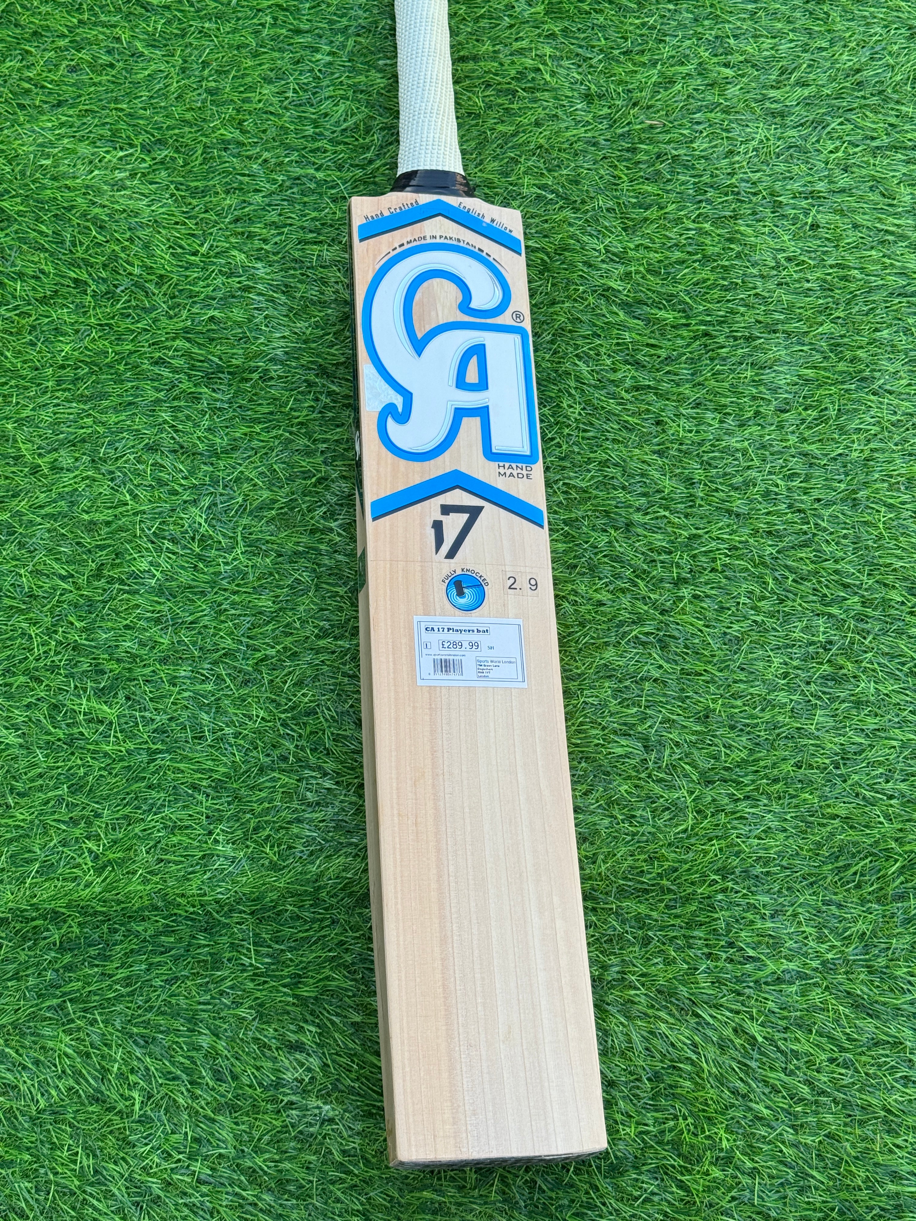 CA 17 Players Cricket Bat