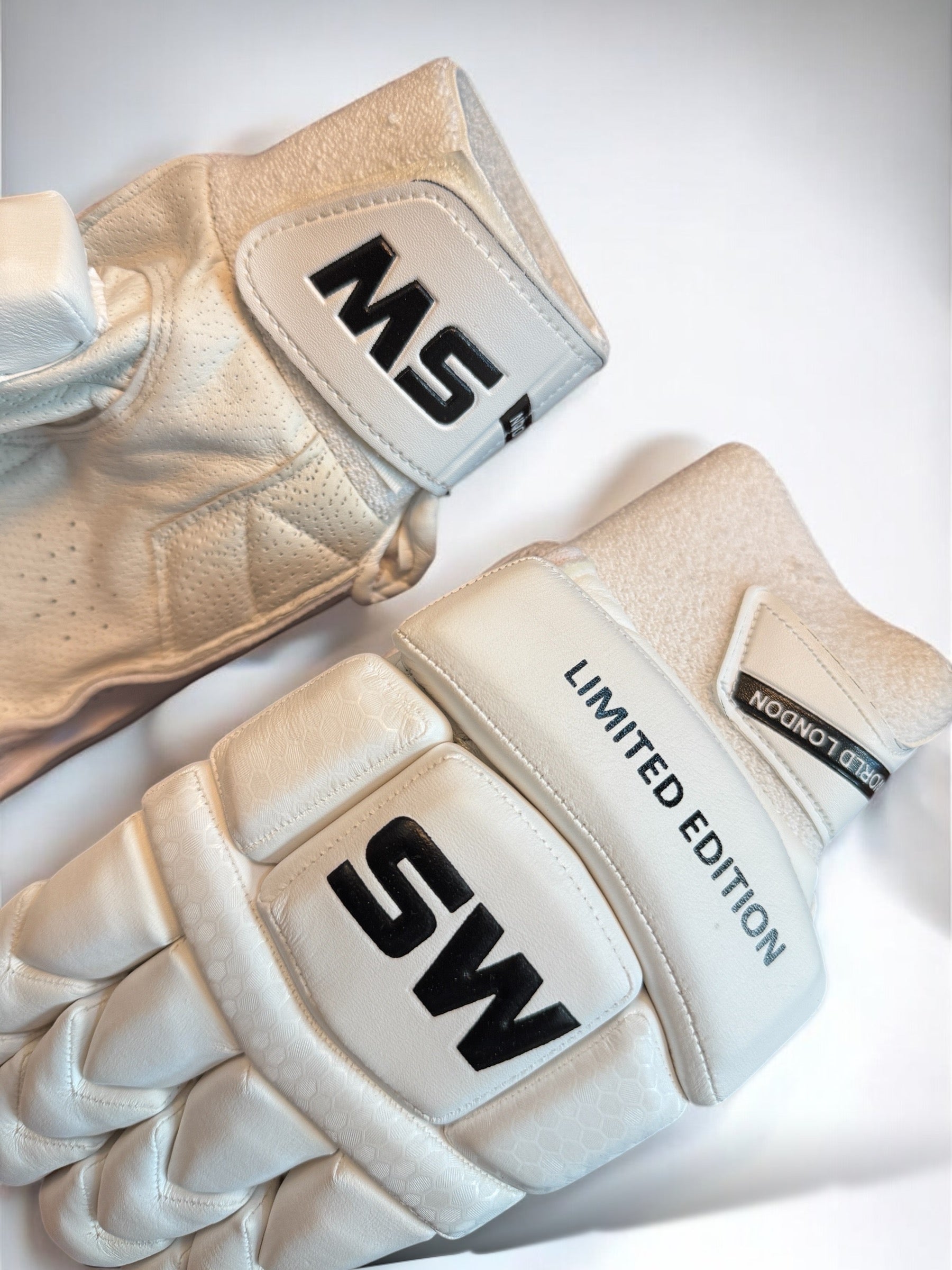 SW Limited Edition Batting Gloves